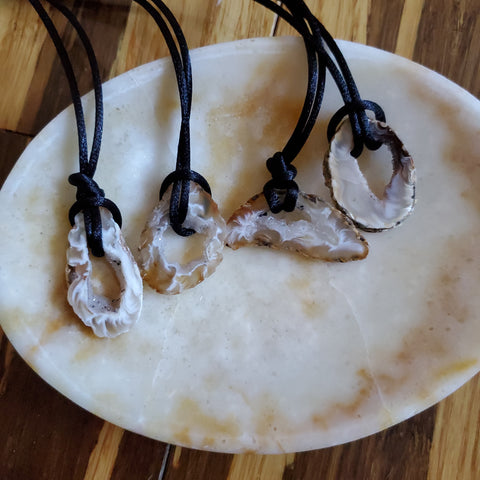 Natural raw Agate slice necklace