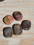 Natural polished mini palm stone