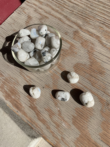 Natural Rainbow Moonstone tumble