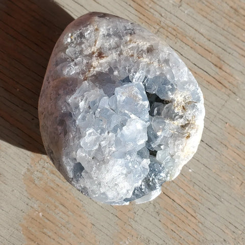 Natural raw Celestite egg