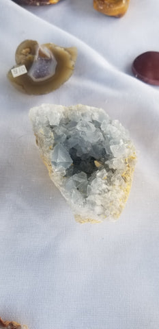 Natural raw Celestite piece